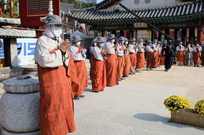 2020.10.26_자비순례 봉은사 도착 (6)